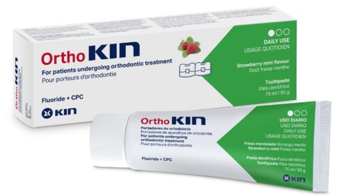ORTHO KIN PASTA TRUSKAWKOWO-MIĘTOWA 75ml.